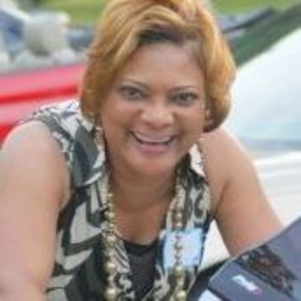 Meet your Posher, Donna